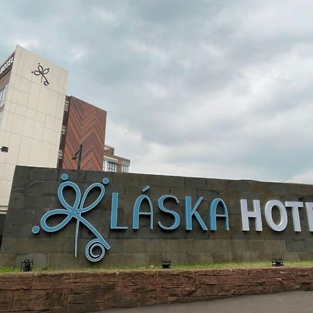 Laska Hotel Sukabumi Exterior foto