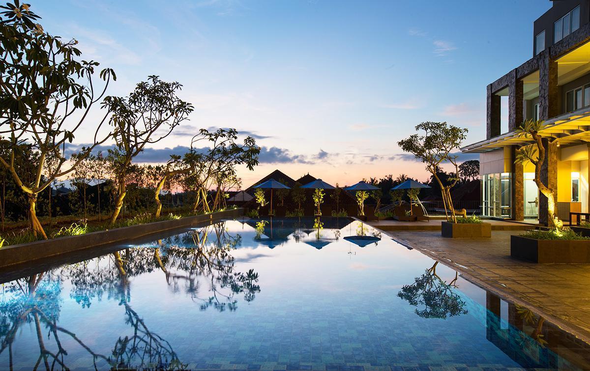 Laska Hotel Sukabumi Exterior foto